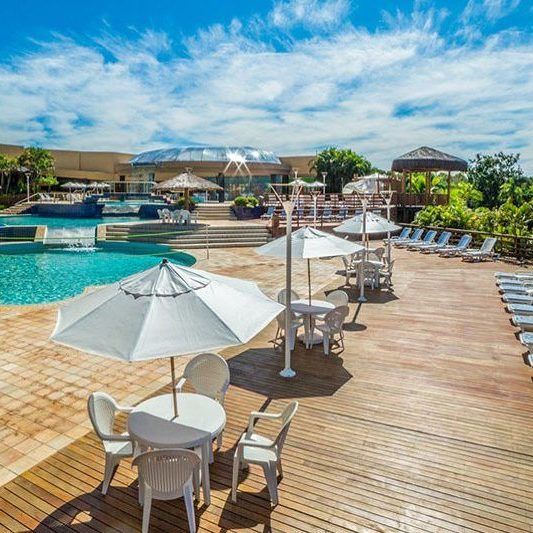 piscina-guarda-sol