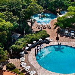 vista-aerea-piscina-hotel-bourbon-box