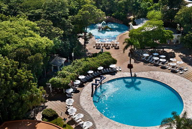 Vista áerea das piscinas do Hotel Bourbon